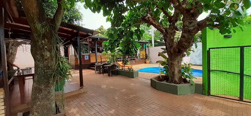 Residencial Noelia Hostel プエルト・イグアス エクステリア 写真
